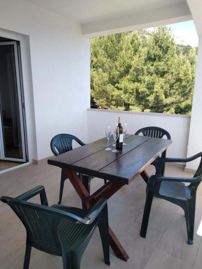 Apartmani Blazevic Omiš Zewnętrze zdjęcie