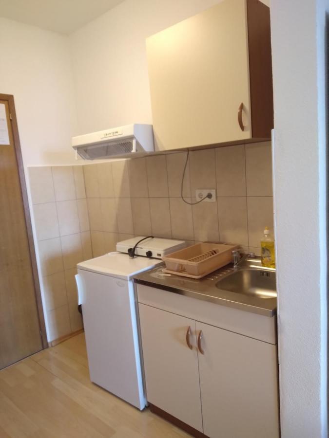 Apartmani Blazevic Omiš Zewnętrze zdjęcie