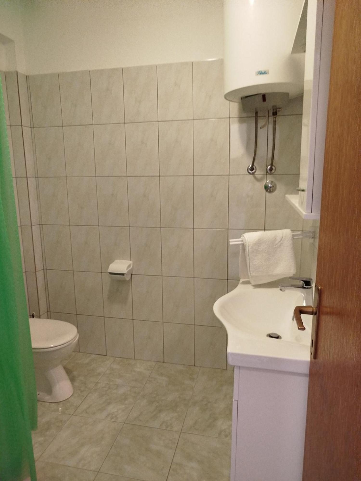 Apartmani Blazevic Omiš Zewnętrze zdjęcie