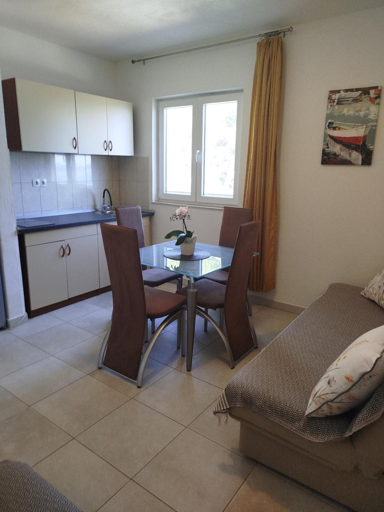 Apartmani Blazevic Omiš Zewnętrze zdjęcie